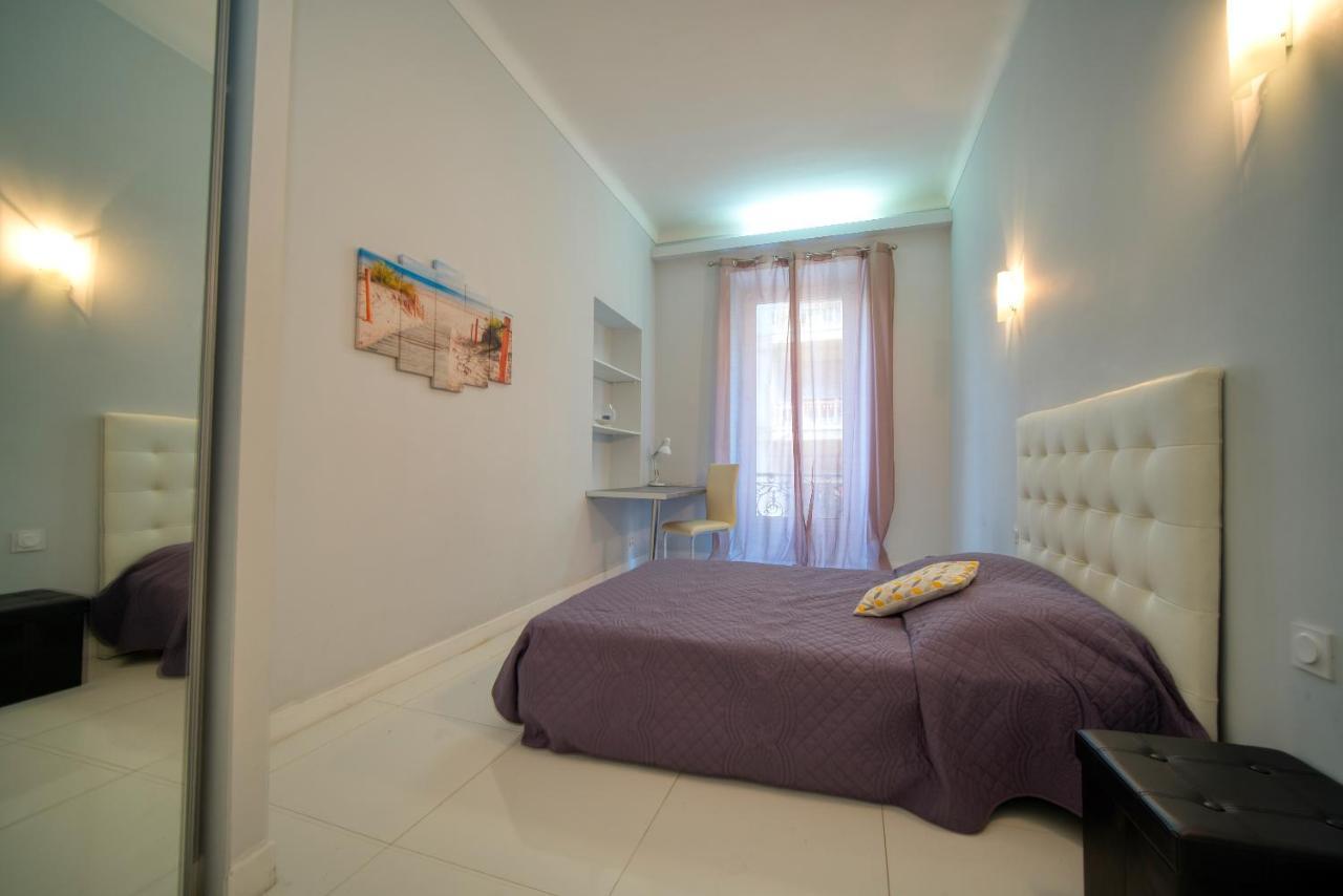Designer Flat Nice Exterior photo
